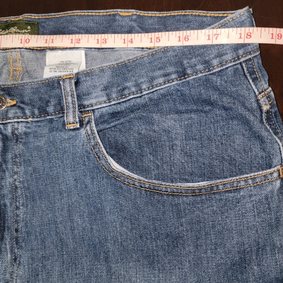 Denim Cargo Carpenter Relax Fit Eddie Bauer Dad Shorts Size 38 - Picture 5 of 8